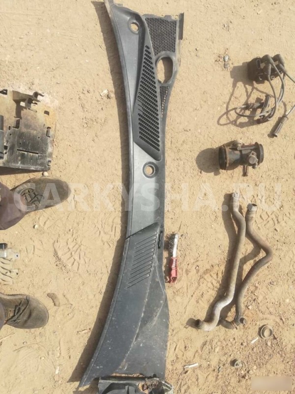 Жабо (накладка дворников) Renault Symbol I рестайлинг (2002—2006) Renault 20 