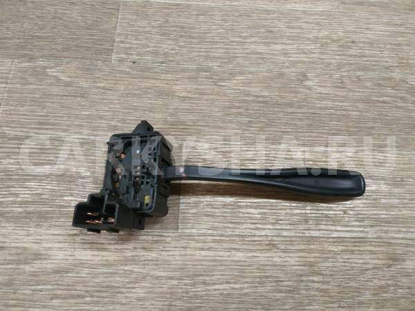 Переключатель стеклоочистителей Nissan Sunny 