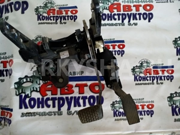 Педальный узел Opel Astra 