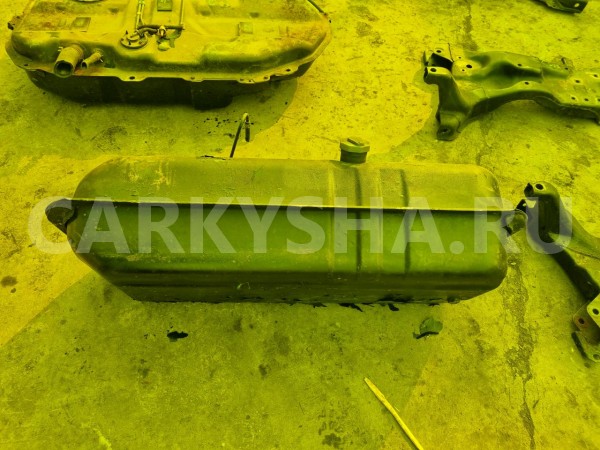 Бензобак Mitsubishi Delica 