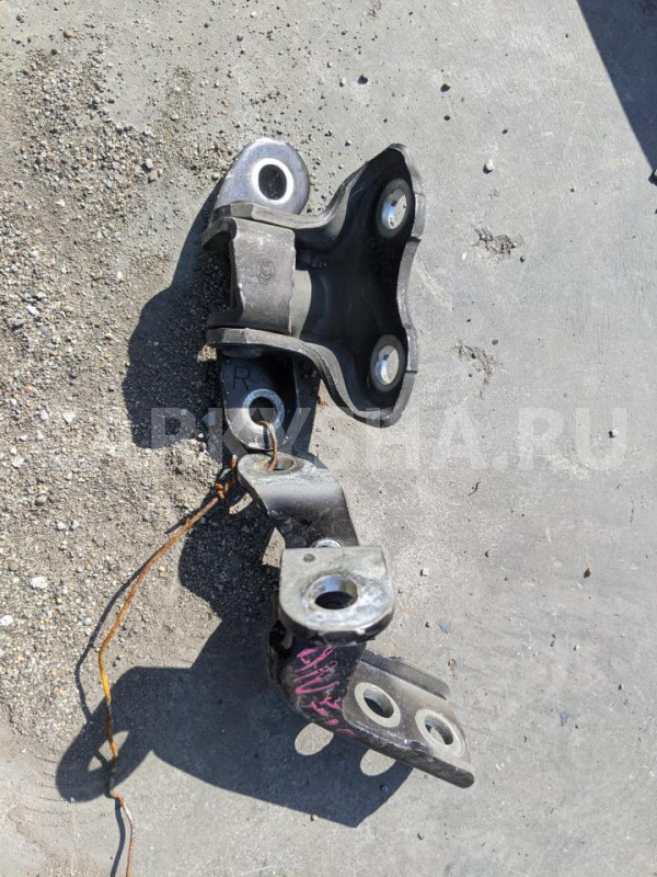 Петли на дверь Lexus HS 