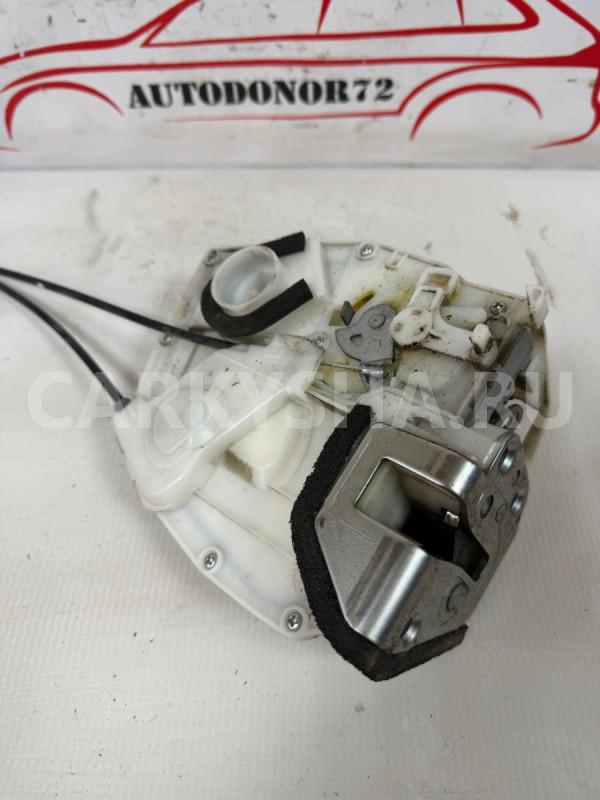 Замок двери задней левой Suzuki SX4 2006-2014 Suzuki SX4 оригинальный номер 8230280J22