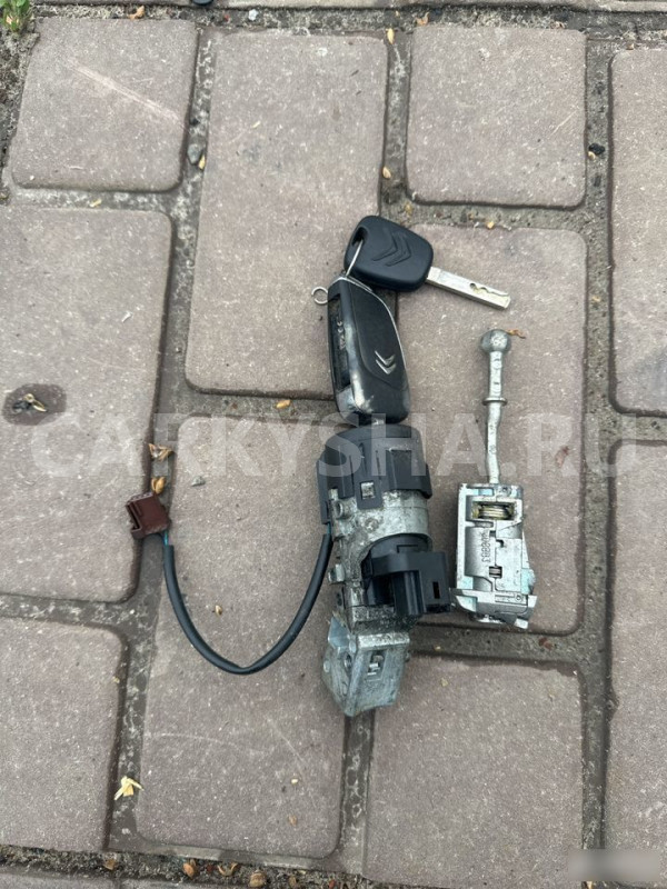 Замок зажигания Citroen C4 b7 Citroen C4 