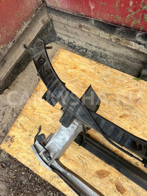 Рамка радиатора передняя audi a4 B8 CDNB Audi A4 