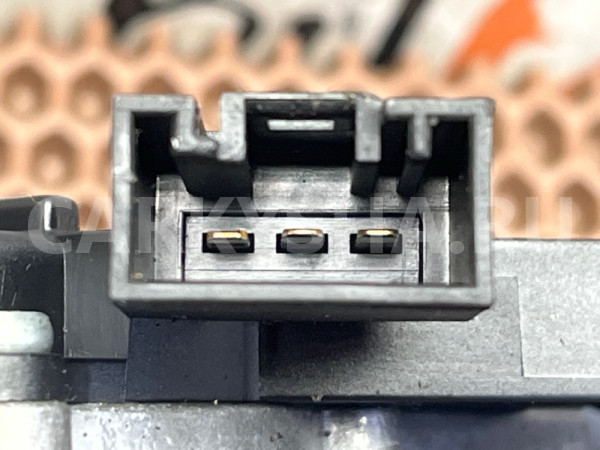 Замок стекла багажника BMW 5er оригинальный номер 67 63 7 311 415, 7207046, 67 63 7 311 415, 67637311415, 7311415, 7 207 046, 67 63 7 213 233, 67637213233, 7213233