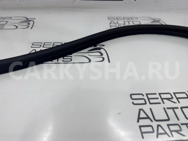 Уплотнитель крышки багажника Kia Ceed CD D4FE 1.6 Kia Cee'd 