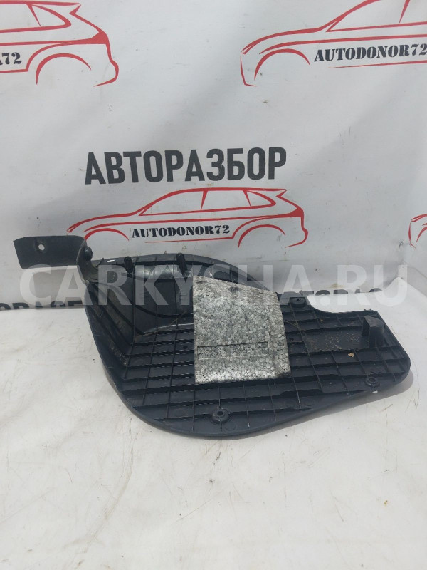 Накладка порога задняя левая Hyundai Getz Hyundai Getz оригинальный номер 858751C000