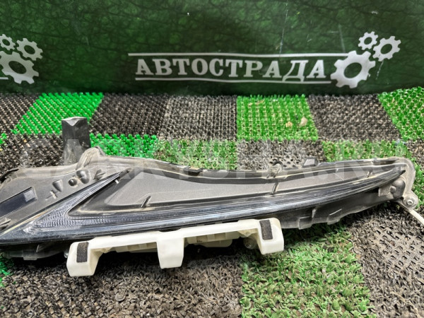 Поворотник Lexus IS 2016-2020 8162053060, левый Lexus IS 