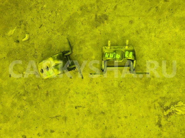 Петли на дверь Nissan Dualis 