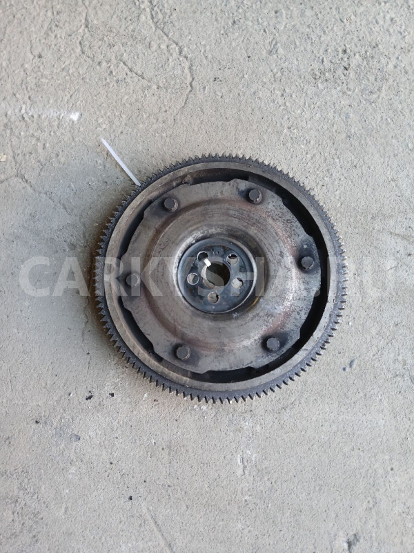 Маховик МКПП Mitsubishi Lancer 1,6 4G18 MD372568 Mitsubishi i оригинальный номер MD372568