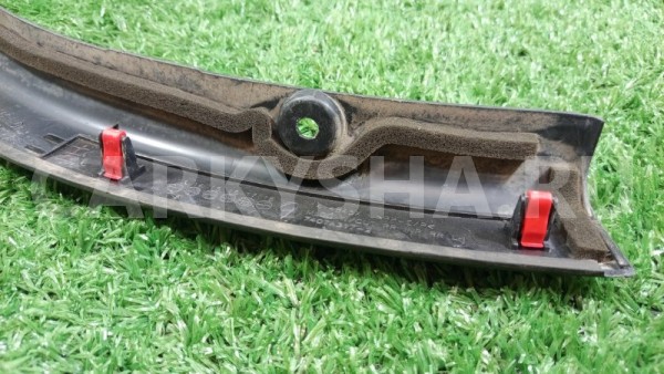 Накладка заднего бампера левая Mitsubishi Mitsubishi Outlander 