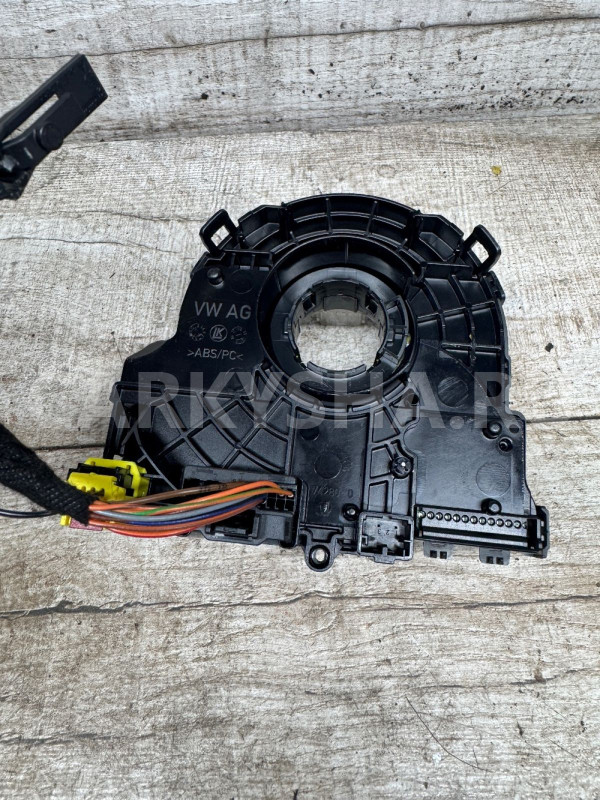 Подрулевой шлейф Volkswagen Touareg 2 NF Volkswagen Touareg оригинальный номер 4h0953568f