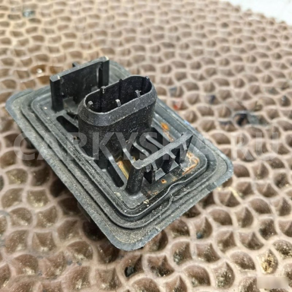 Поддомкратник BMW X1 оригинальный номер 51 71 7 169 981