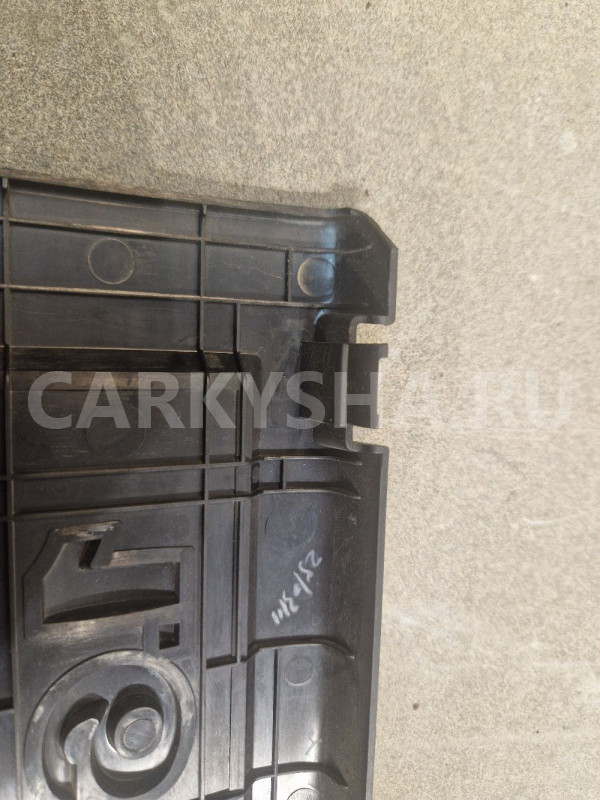 Volkswagen Polo V CFN, декоративная крышка. Volkswagen Polo оригинальный номер 03C103935