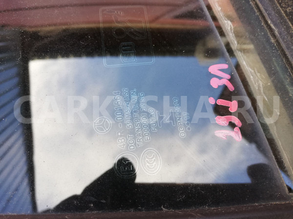 Стекло боковое левое A1567300118 Mercedes-Benz GLA-Class 2017 X156 270.920 Mercedes-Benz A-klasse оригинальный номер A1567300118