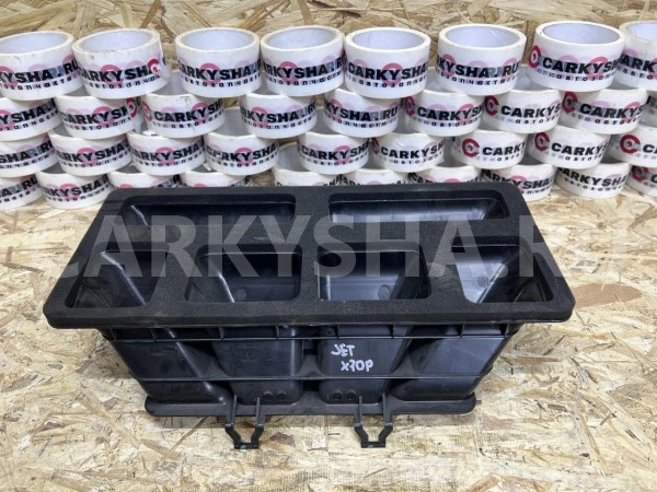 Верхняя часть воздуховода Jetour X70 PLUS оригинальный номер J1155-4183