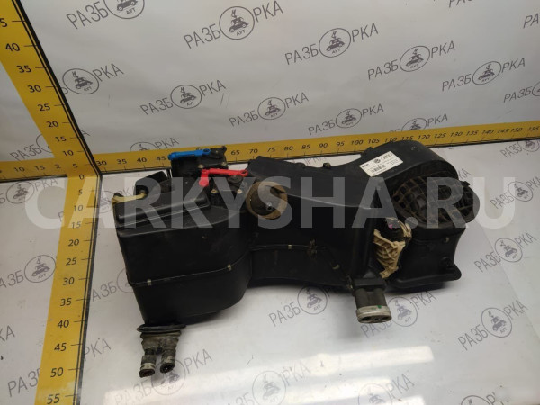 Отопитель Volkswagen Passat B5 Audi A4 оригинальный номер 8D1820005E
