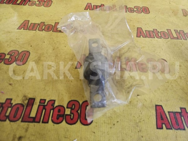 Сайлентблок верхнего рычага Honda Civic 