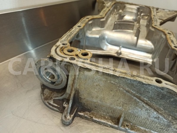 Масляный поддон Nissan X-Trail T30 QR20DE 2.0 2006 Nissan X-Trail 