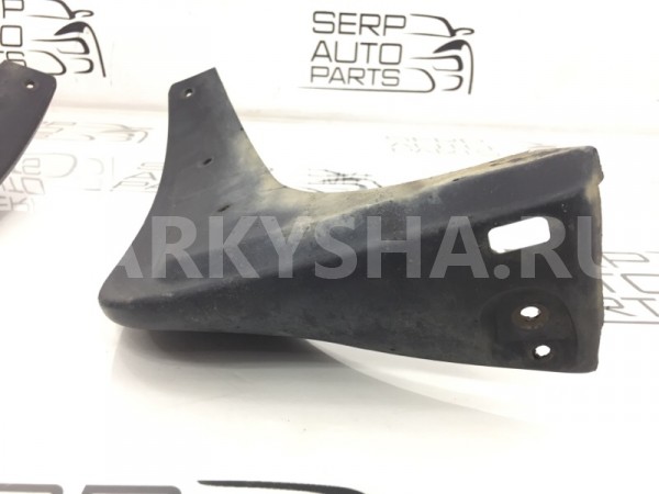 Брызговики задние Nissan Note E11 1.4 CR14DE 2006 Nissan Note 