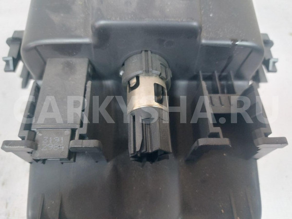 Ящик центральной консоли Opel Astra J Opel Astra оригинальный номер 13262614