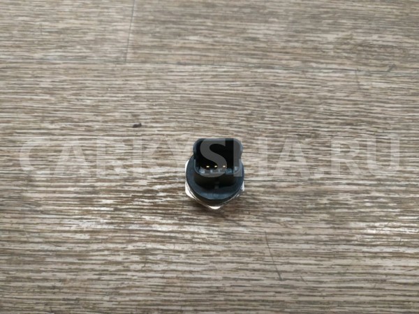 Регулятор давления топлива Land Rover Freelander 