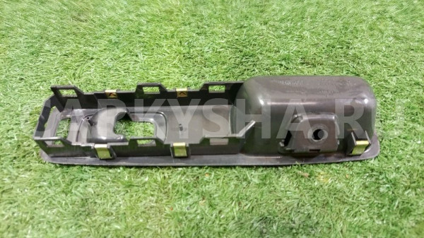 Накладка двери (крепление кнопки стеклоподъемника) Volvo S80 I (1998—2003) Volvo S80 оригинальный номер 39981065