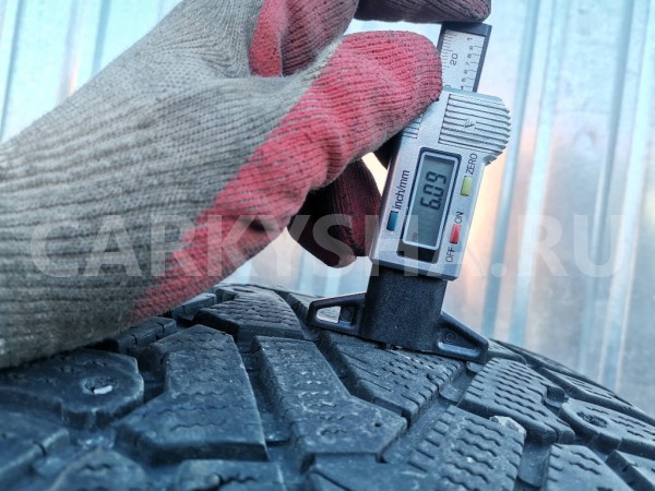 Pirelli Ice Zero 245/45R19 102T   