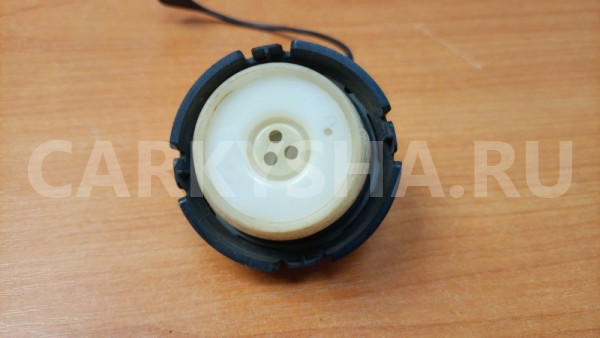 Крышка топливного бака Mitsubishi Outlander CU5W Mitsubishi i оригинальный номер MN120699