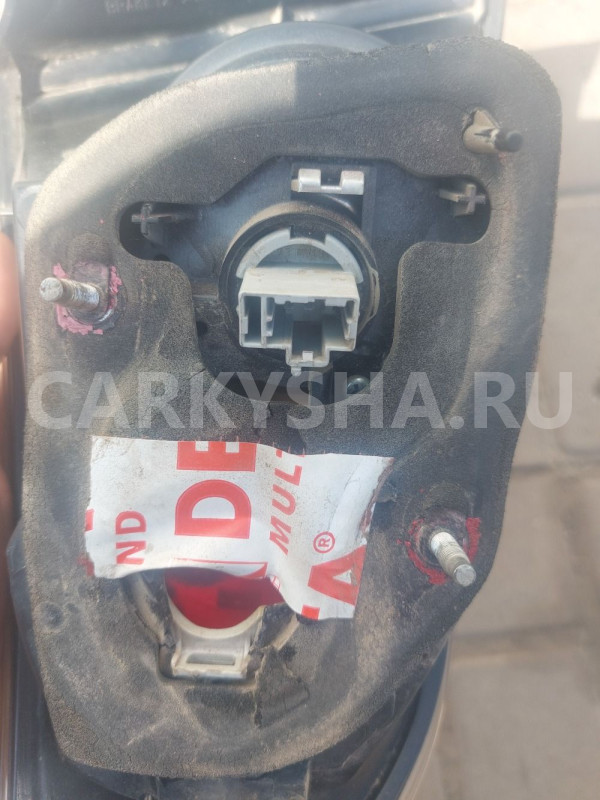Фонарь задний правый Mazda 3 BK Mazda 2 оригинальный номер BR5H51150
