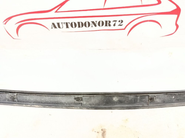 Молдинг капота Opel Astra J 2009 - 2018 Opel Astra оригинальный номер 13284009