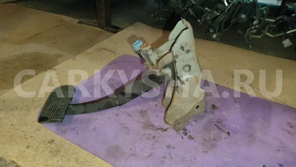 Педаль тормоза Nissan Pulsar Nissan Almera оригинальный номер 2532075A00