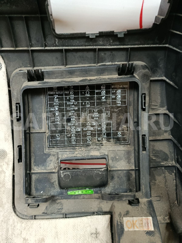 Накладка торпедо  левая Hyundai Solaris Hyundai Solaris оригинальный номер 847501R000RY