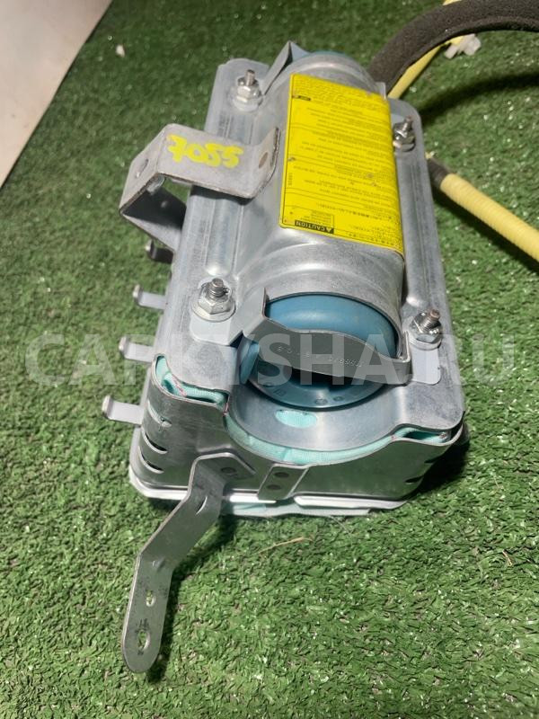 Подушка безопасности пассажира Toyota Avensis оригинальный номер 7397005090