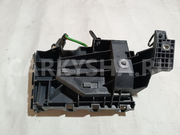 Блок предохранителей подкапотный Ford Mondeo оригинальный номер DG9T14A301AD