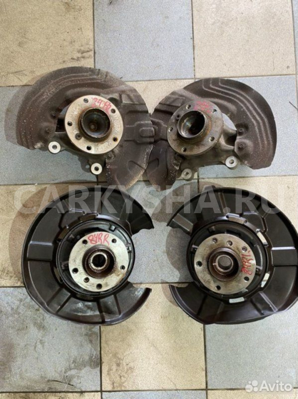 Ступица BMW X1 E84 N46B20 2010 BMW X1 оригинальный номер 31 21 6 865 144