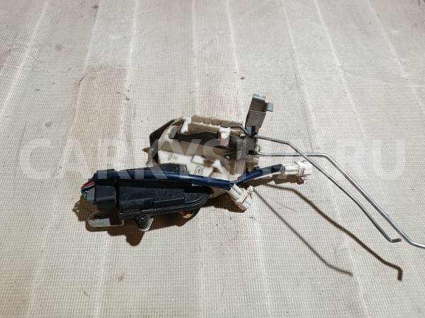 Замок двери передней правой Suzuki Liana 