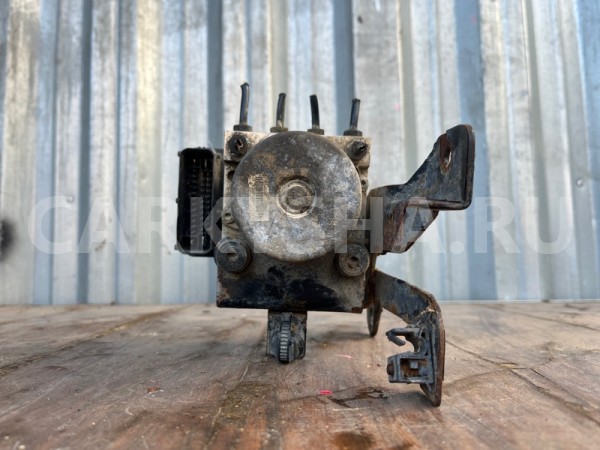 Блок управления Абс Hyundai Solaris 2014-2017 589204L100 Hyundai Solaris 