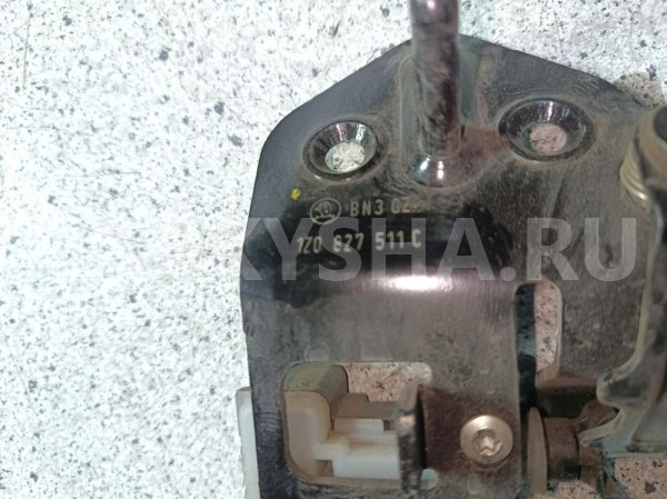 Ответная часть замка багажника Skoda Octavia II рестайлинг (2008—2013) Skoda Octavia оригинальный номер 1z0827511c