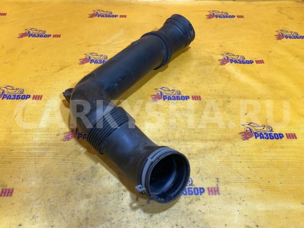 Гофра воздуховода Skoda Octavia II (2004—2009) Skoda Octavia оригинальный номер 1K0129618AJ