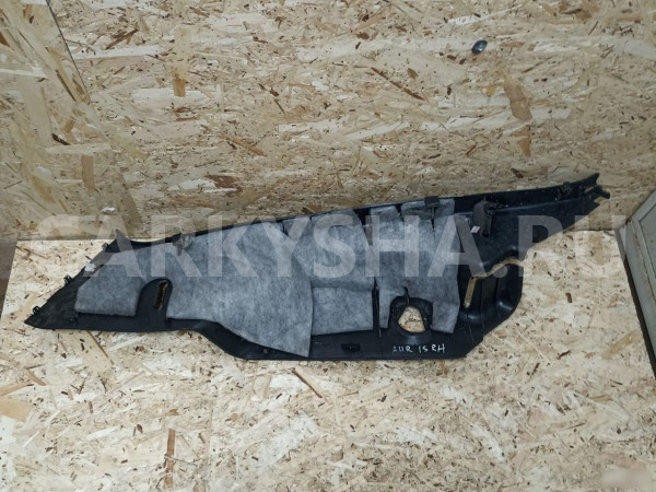 Обшивка задней стойки правая Toyota Auris Toyota Auris оригинальный номер 62551-02080