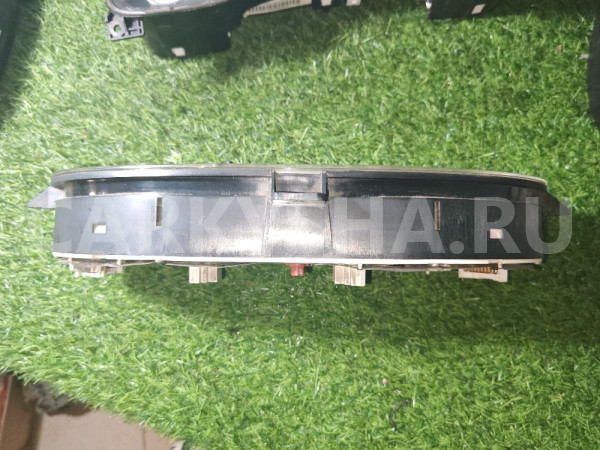 Панель приборов Renault Megane 1998 K7M Renault 19 оригинальный номер 215781612