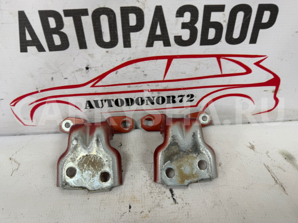Петли передней правой двери Suzuki SX4 2006-2014 Suzuki SX4 оригинальный номер 6931063J00