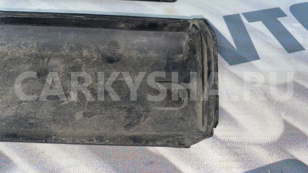 Молдинг двери VW Passat B3 Volkswagen Passat оригинальный номер 357853754