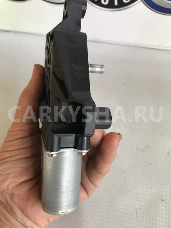Моторчик стеклоподъемника Mercedes-Benz A250 2014 Mercedes-Benz A-klasse 
