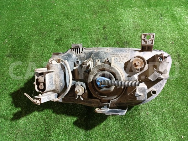 Фара правая Suzuki Cultus 