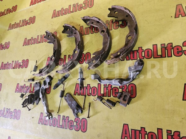 Колодки ручного тормоза к-кт Nissan Qashqai 