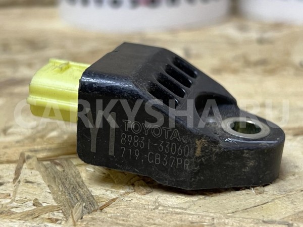 Датчик удара Toyota Camry VII (XV50) оригинальный номер 89831-33060
