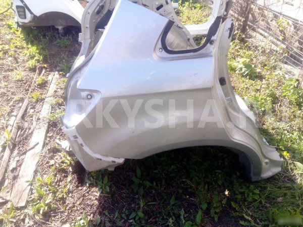 Задняя часть Митцубиси Асх Mitsubishi ASX 2010 Mitsubishi ASX оригинальный номер 5301F962