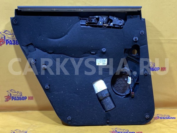 Обшивка двери задняя правая Audi Q7 4L Audi 200 оригинальный номер 4L0867304C